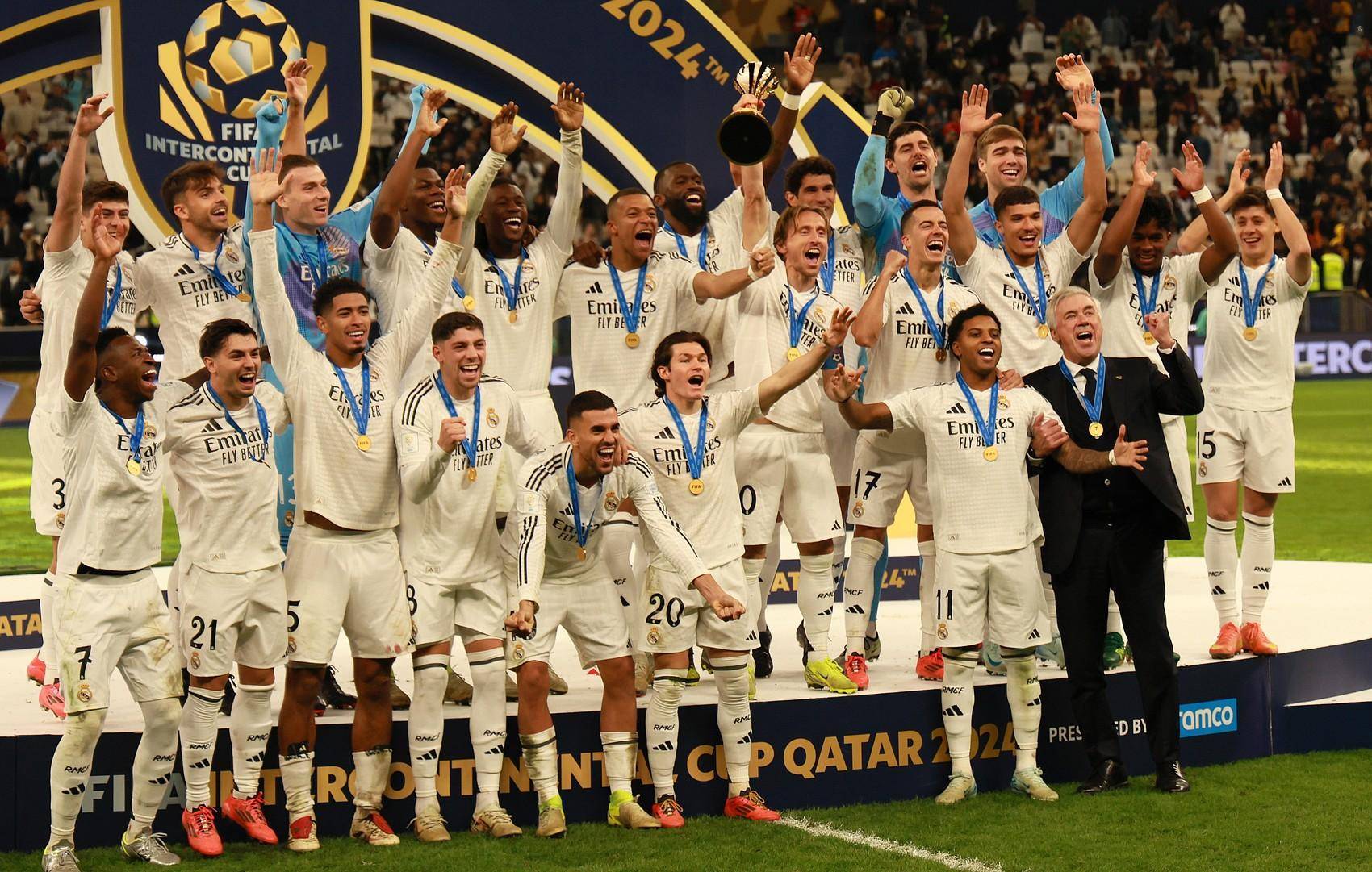 孔蒂：这场比赛球员的表现我无可指责，法兰克福的防守确实好（孔蒂：球员本场发挥无可挑剔，法兰克福防守相当出色）