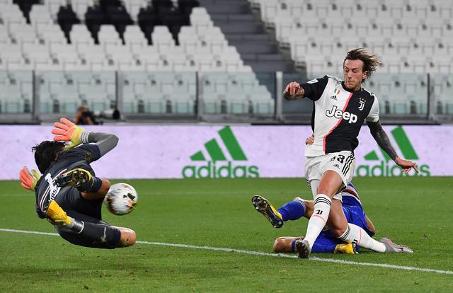 法国队火力全开（法国队攻势如潮）