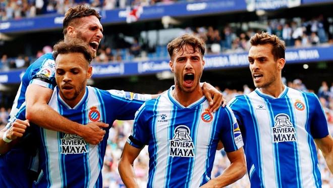 挪威客场4-1逆转意大利全胜晋级世界杯正赛，哈兰德梅开二度（哈兰德双响助挪威客场4-1逆转意大利，全胜晋级世界杯正赛）