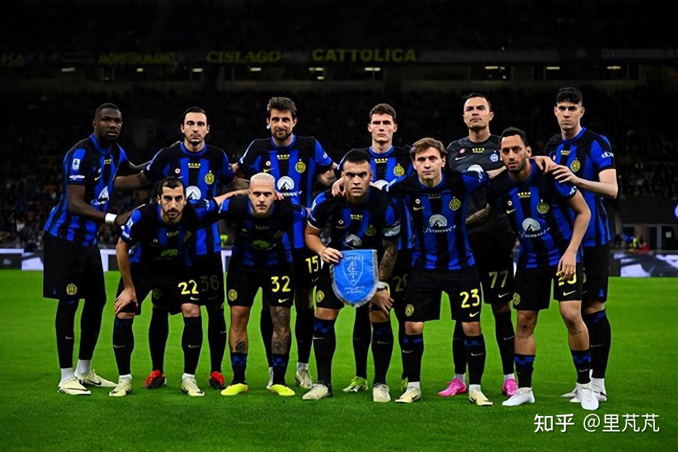 麦迪逊被担架抬出球场，弗兰克：看起来是重伤，这很残酷（麦迪逊担架离场，弗兰克：恐为重伤，太残酷）