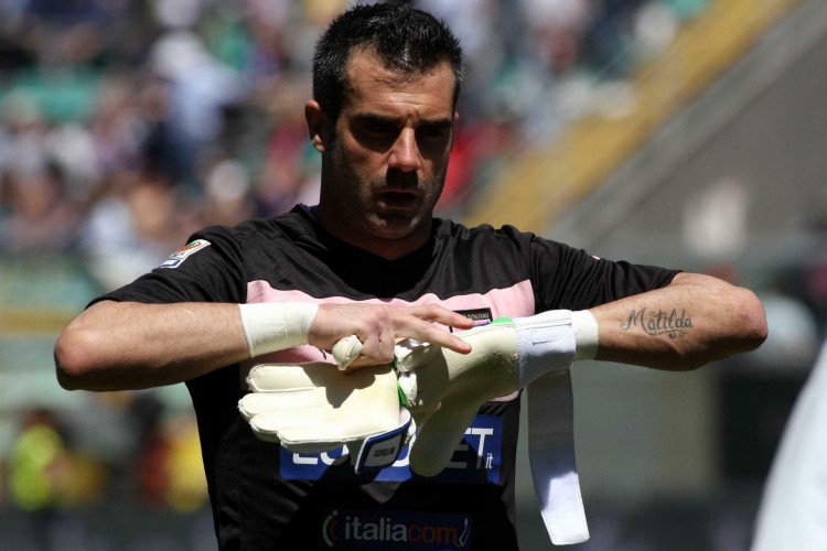 斯洛特：让萨拉赫替补不是容易的决定，但这就是我的选择（斯洛特：安排萨拉赫替补很艰难，但我选择这样做）