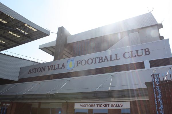 每体：巴萨新诺坎普揭幕战再遇尼科，戏剧性的对决已准备就绪（每体：巴萨新诺坎普揭幕首战重逢尼科，戏剧之战一触即发）