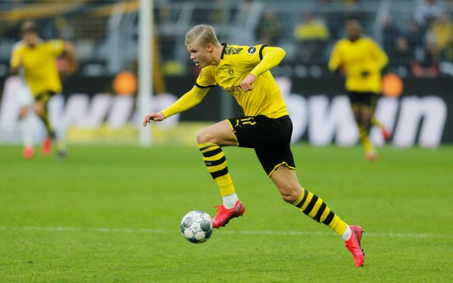 拜仁vs圣保利：凯恩领衔，卡尔、金玟哉、格雷罗首发（拜仁对阵圣保利：凯恩挂帅，卡尔、金玟哉、格雷罗先发出场）