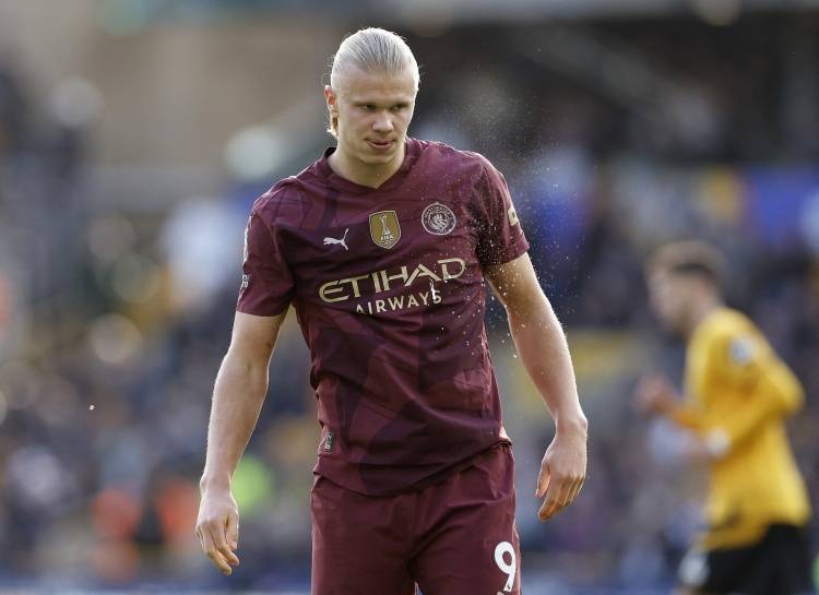 王一博转场流畅自如，硬核运动无缝切换虚拟世界（王一博切换自如，硬核运动无缝融入虚拟世界）