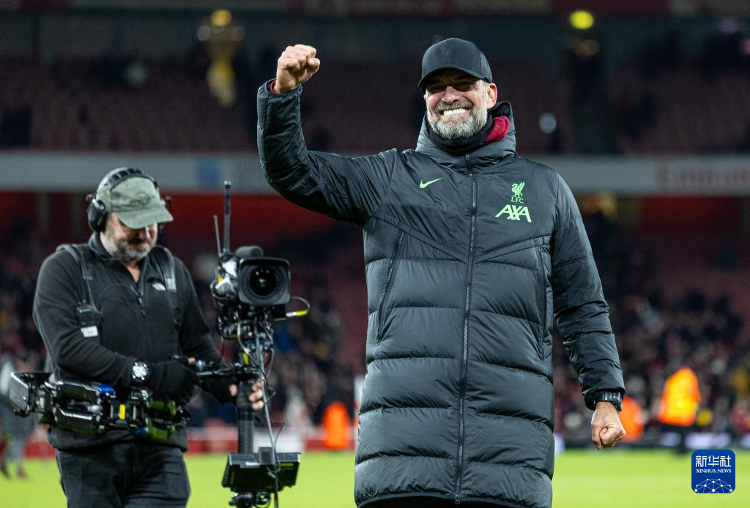 欧冠比赛战术分析：尤文图斯防守策略,（欧冠战术解析：尤文图斯的防守体系）