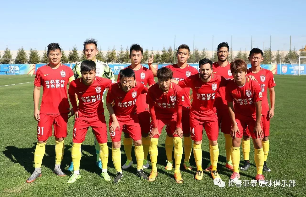 10分优势变5分！考文垂近两轮不胜，主帅兰帕德压力陡增（10分领先缩水至5分！考文垂连两轮未取胜，兰帕德压力飙升）