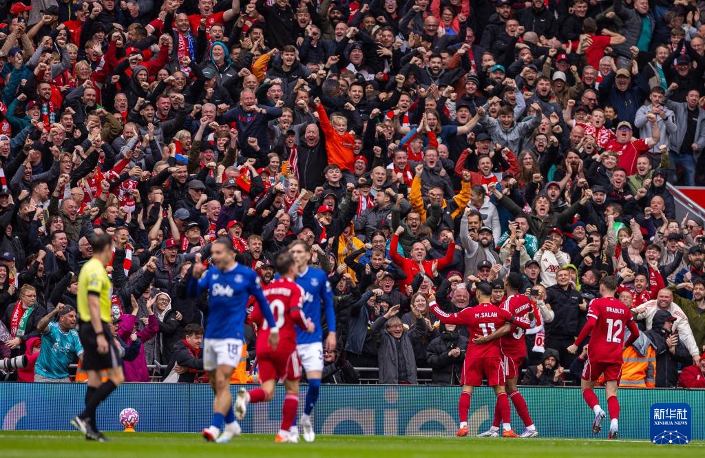 普约尔：我在家里很少谈足球，两个女儿最近才知道我曾效力巴萨（普约尔：在家几乎不谈足球，两个女儿最近才知道我曾为巴萨踢球）