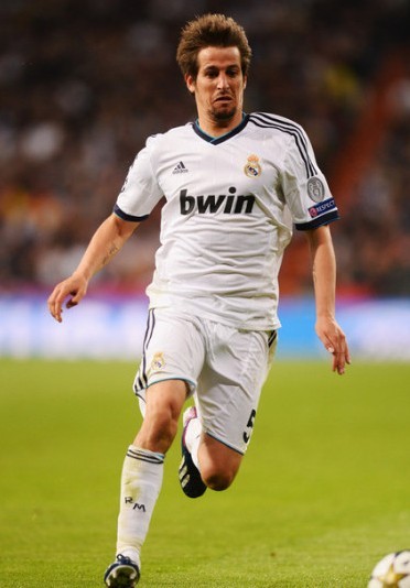 巴恩斯暴露进攻短板，近20次出手，命中率仅为33.3%（巴恩斯进攻乏力：最近20投命中率仅33.3%）