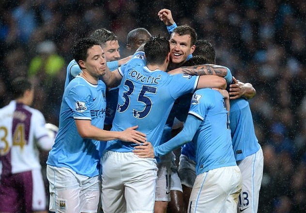 科斯塔库塔：点球毫无逻辑，这么吹一个半场能吹17、18个点球（科斯塔库塔：这种点球判罚毫无道理，按这标准半场能判十七八个点球）