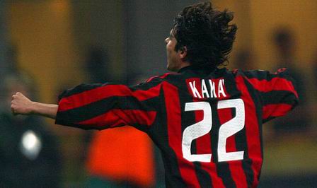 西裁判专家评皇马未获得点球：有接触，但维尼修斯自己摔倒了（西班牙裁判专家评皇马无点球：虽有接触，维尼修斯系自摔）